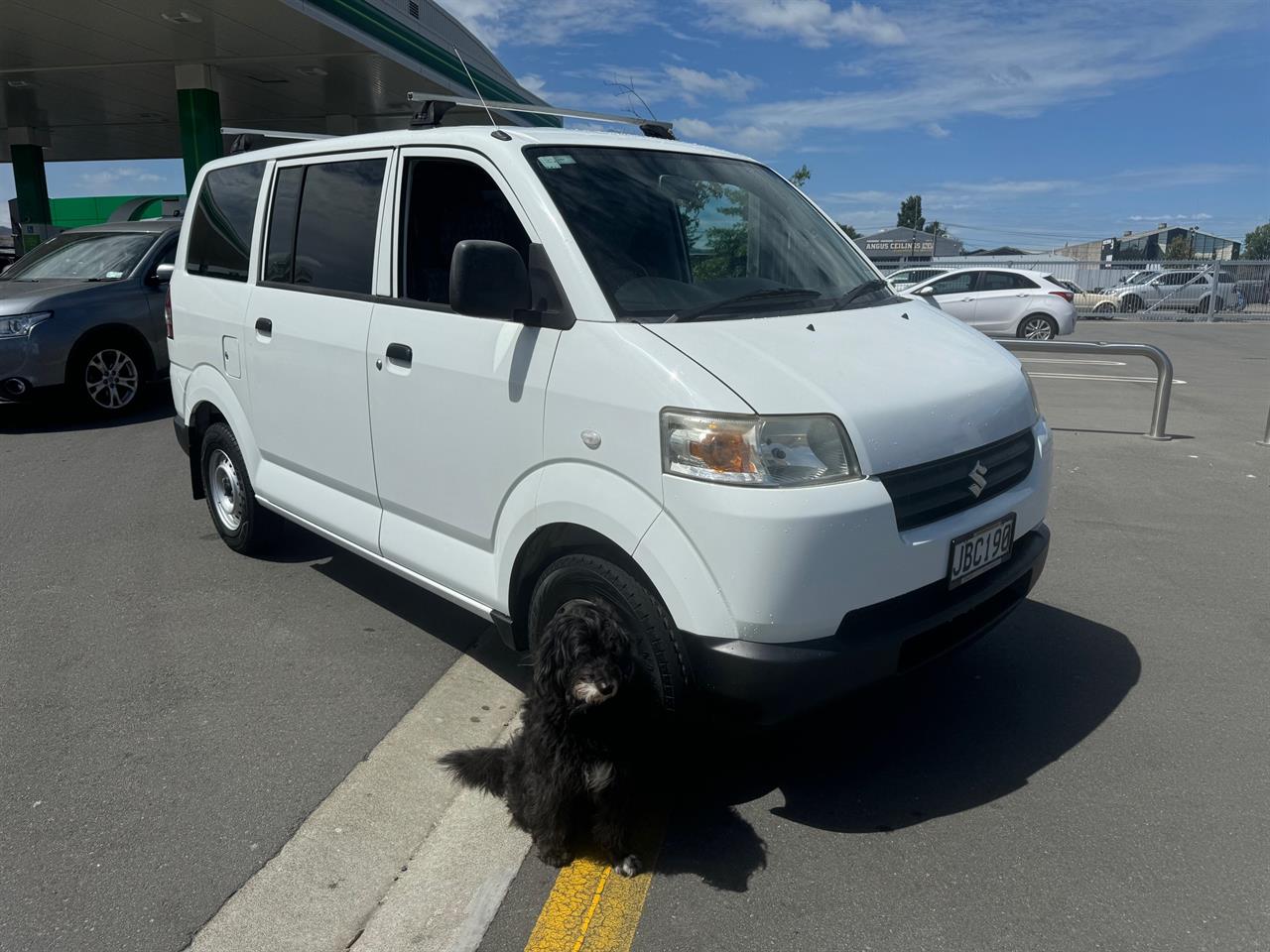 2015 Suzuki Apv