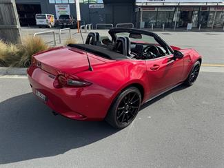 2015 Mazda Roadster - Thumbnail